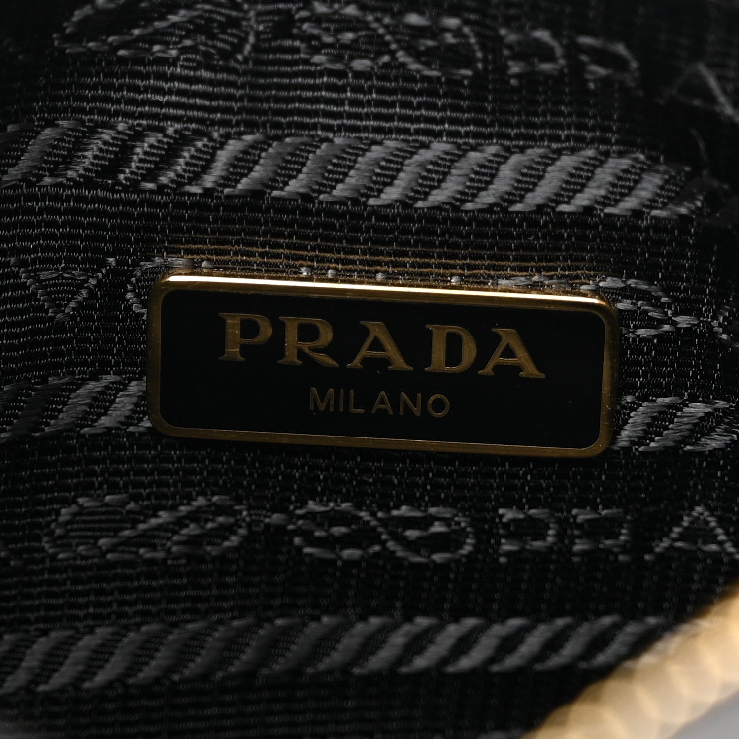 Prada Saffiano Lux Re-Edition 2005 Shoulder Bag Black