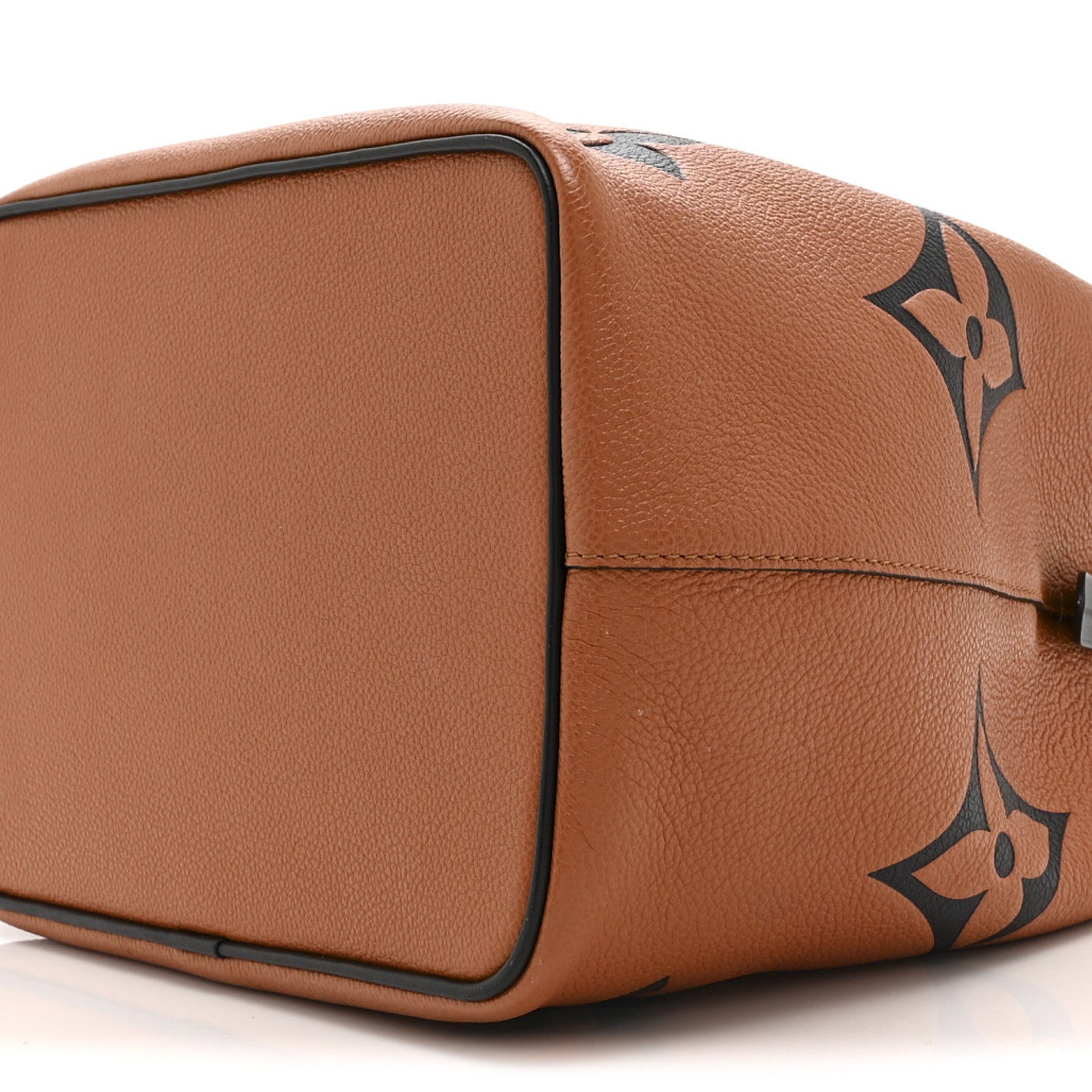 Louis Vuitton Empreinte Monogram Giant Crafty Neonoe MM Caramel Black