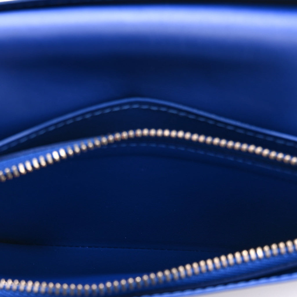 Louis Vuitton Taurillon Illusion Brazza Wallet Bleu Vert