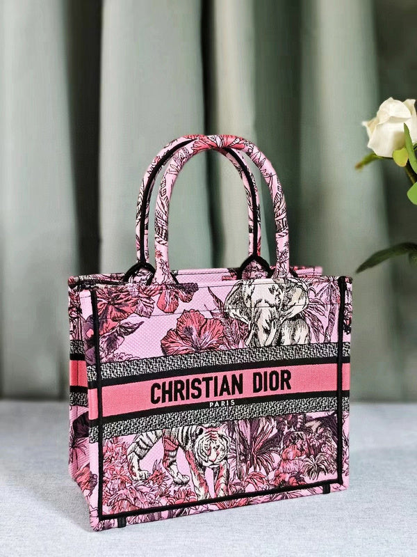 Dior Bags - 617