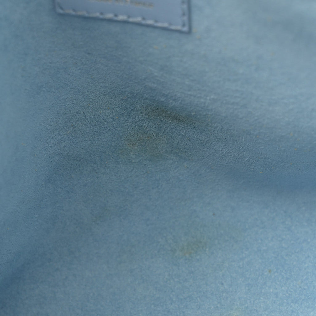 Louis Vuitton Mahina On My Side PM Blue Cloud