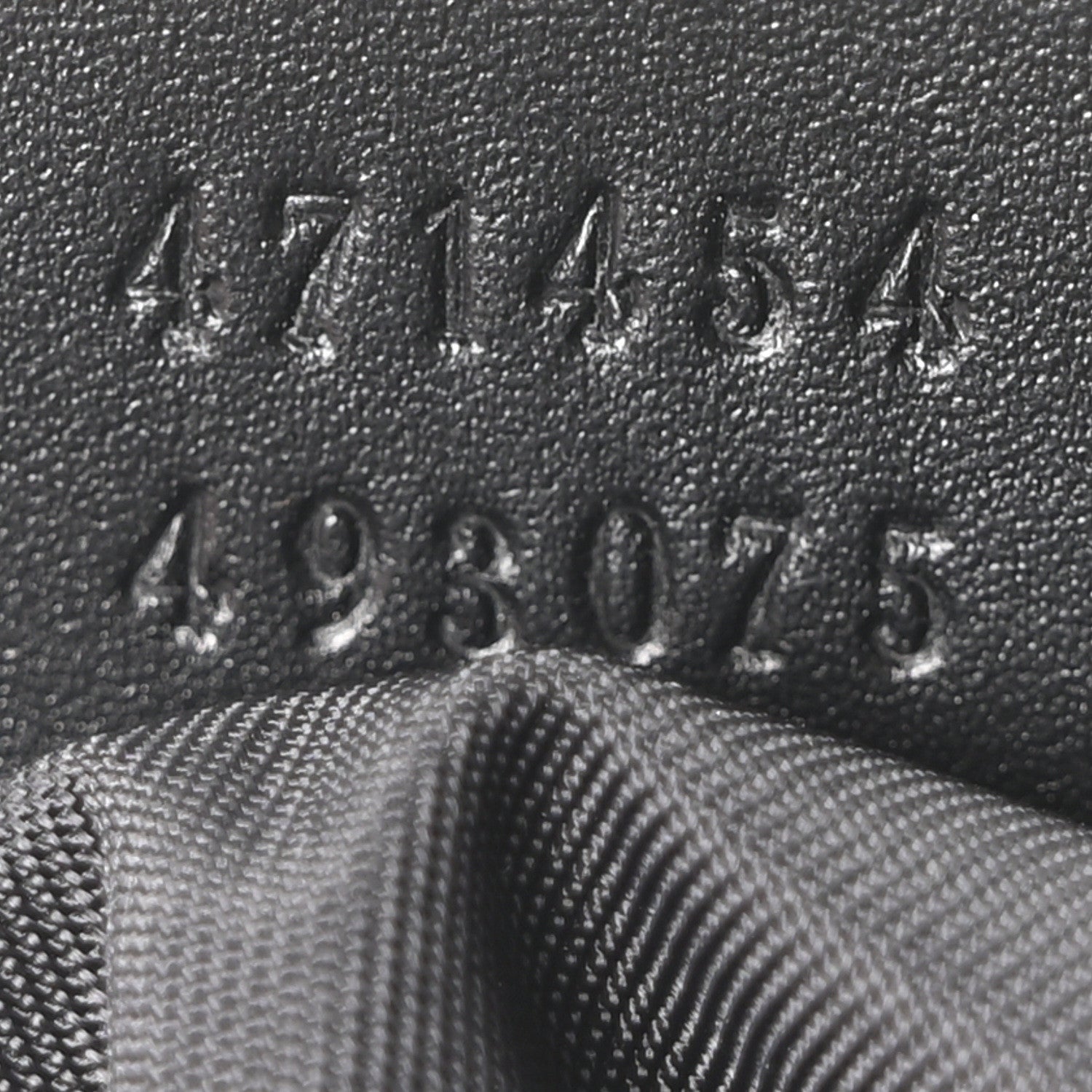 Gucci GG Supreme Monogram Web Messenger Bag Black