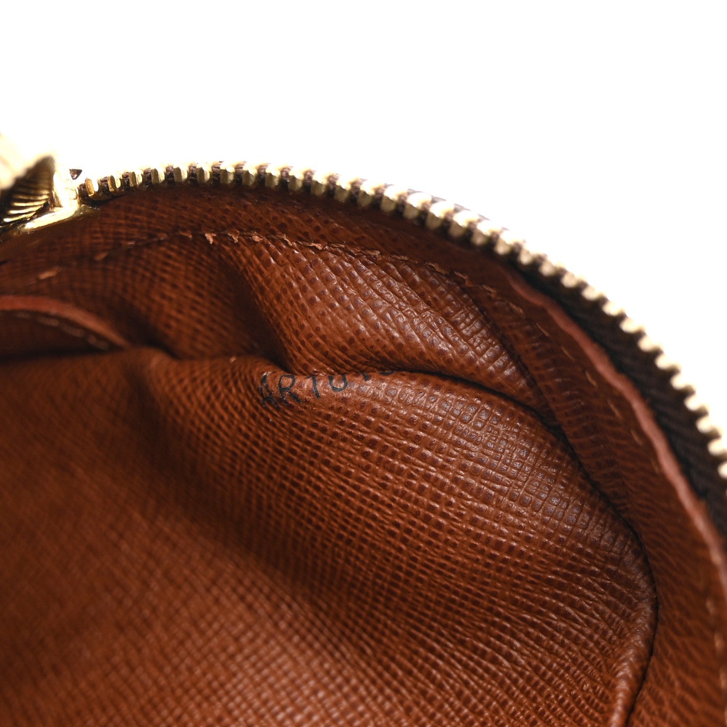 Louis Vuitton Monogram Nil 28