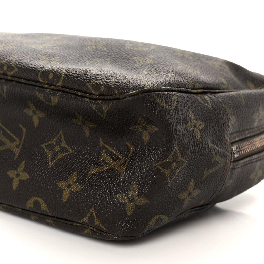 Louis Vuitton Monogram Trousse Toilette 28