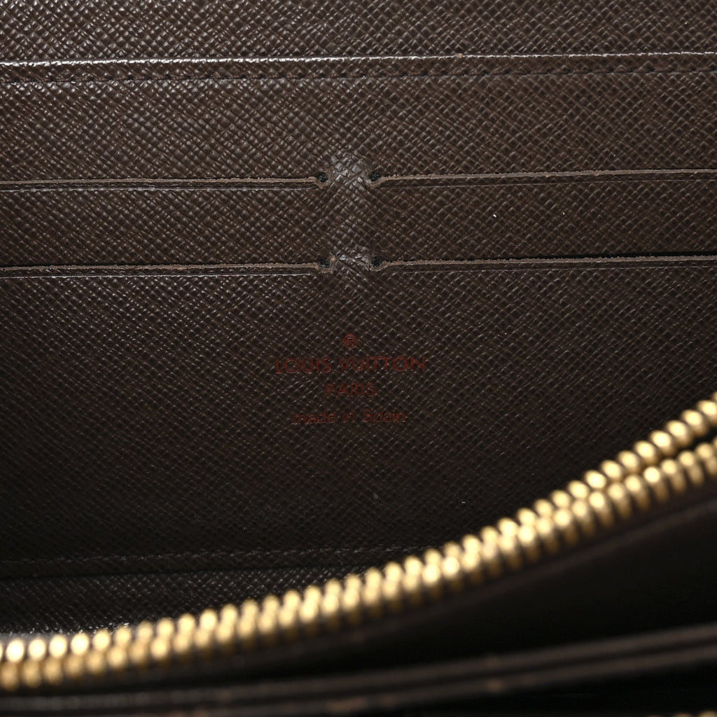 Louis Vuitton Damier Ebene Zippy Wallet