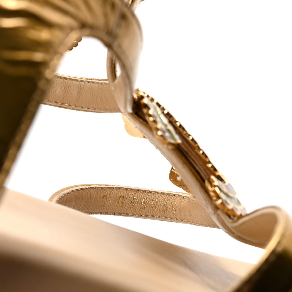 Laminated Lambskin Enamel CC Thong Sandals 38.5 Golden