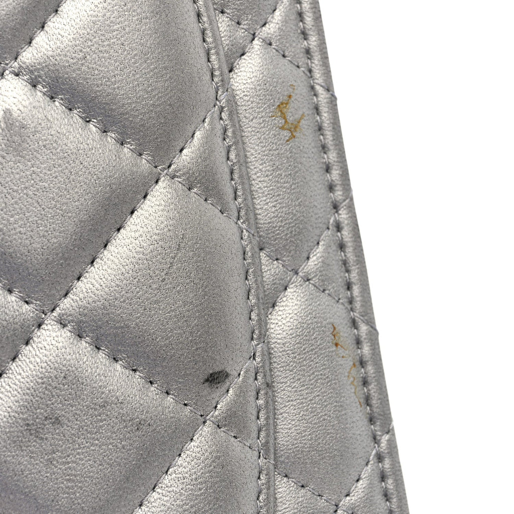 Chanel Metallic Lambskin Quilted Clutch With Chain Silver