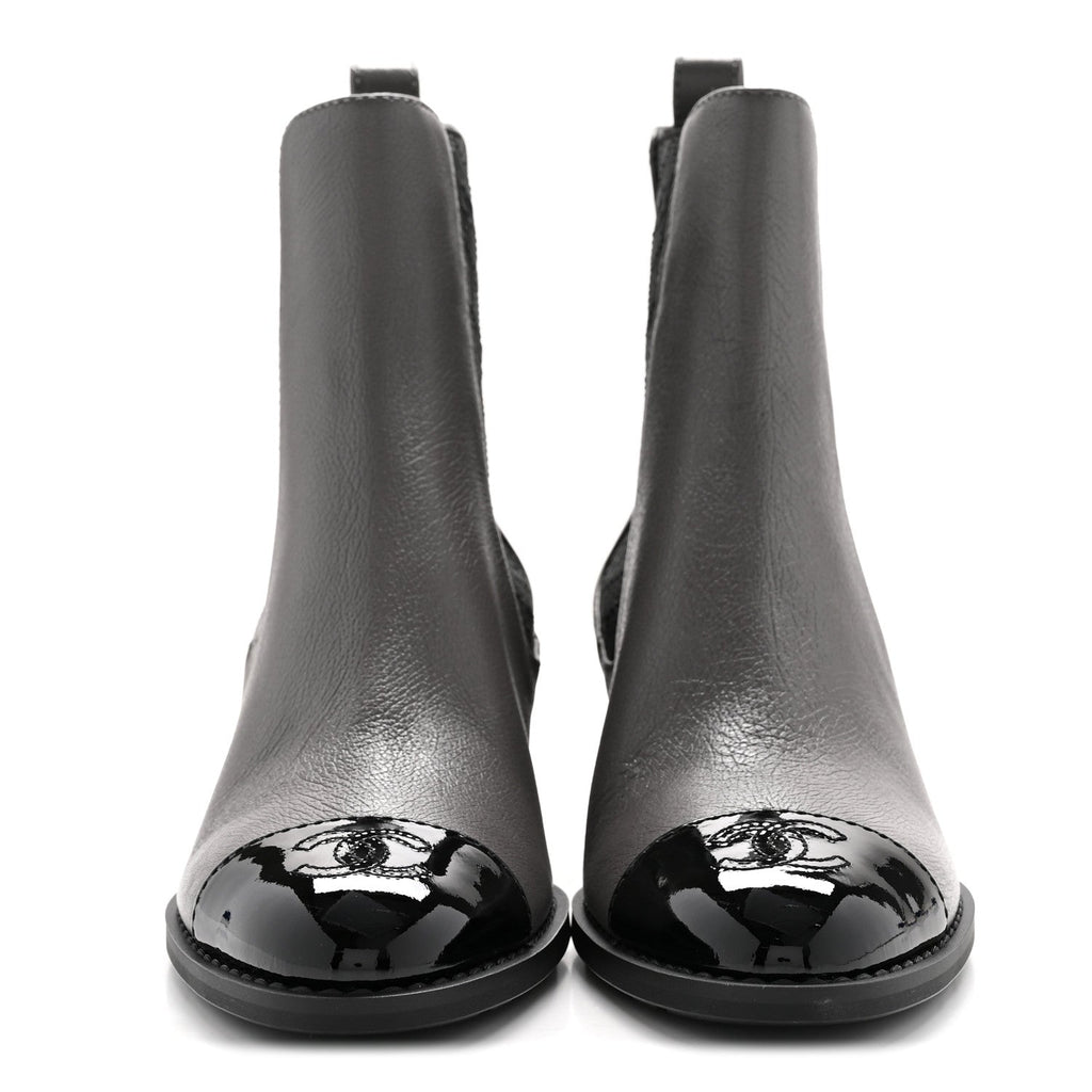 Calfskin Patent Cap Toe CC Short Boots 39 Grey Black