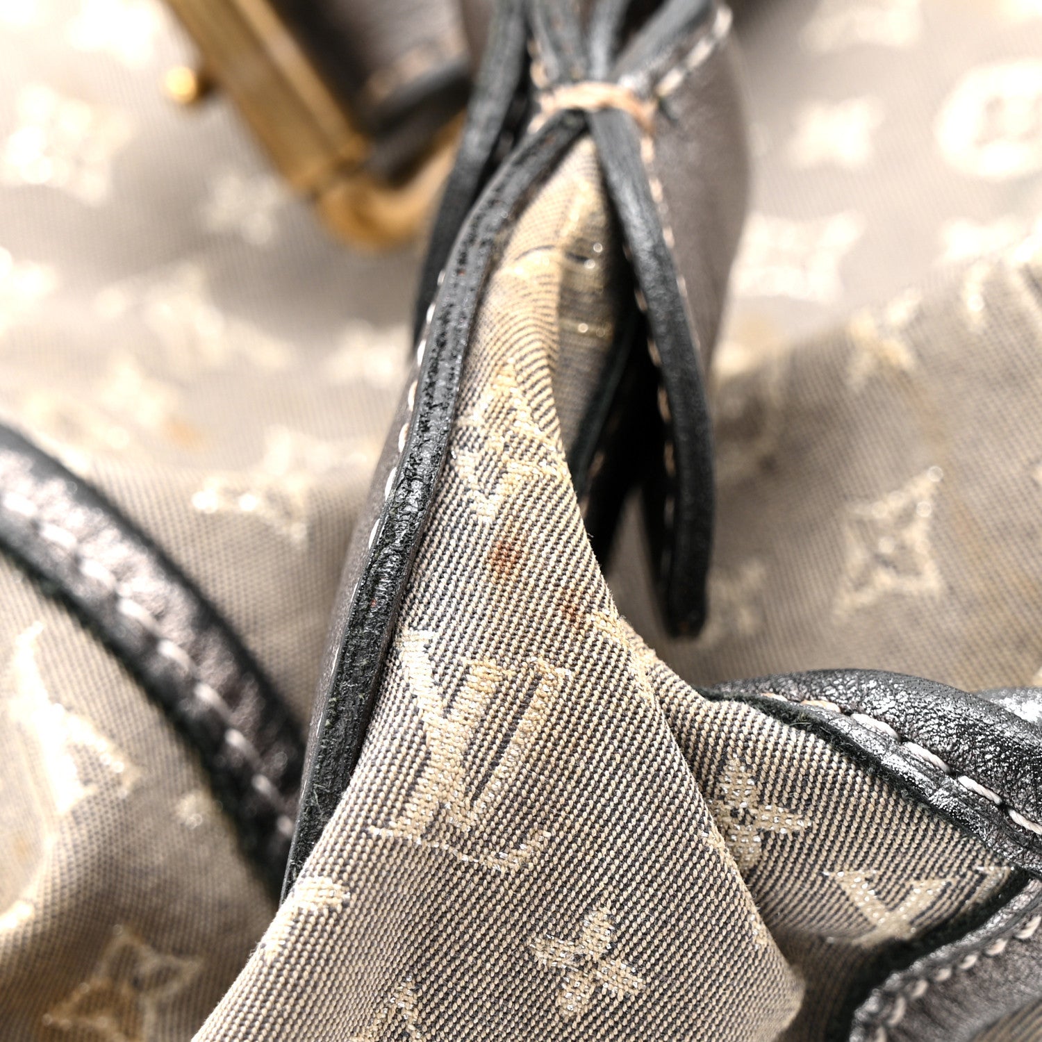 Louis Vuitton Mini Lin Manon MM Platine