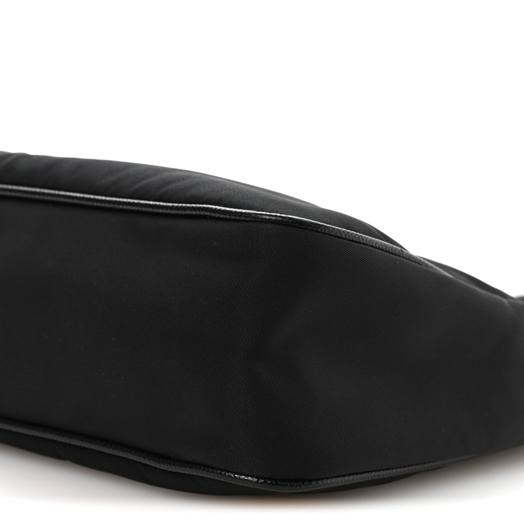 Prada Nylon Re-Edition 2005 Shoulder Bag Black