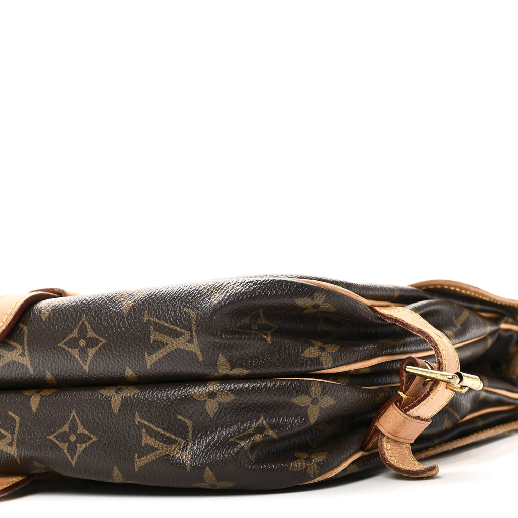 Louis Vuitton Monogram Saumur 30