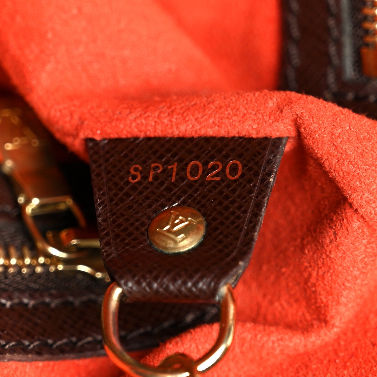 Louis Vuitton Damier Ebene Marais Bucket 23