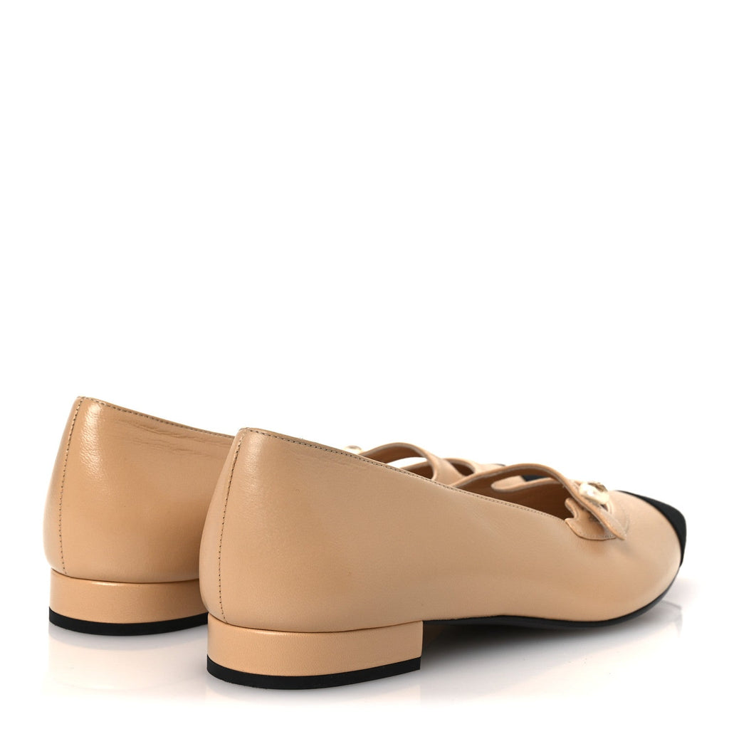 Lambskin Grosgrain Pointed Toe CC Ballet Flats 39 Beige Black