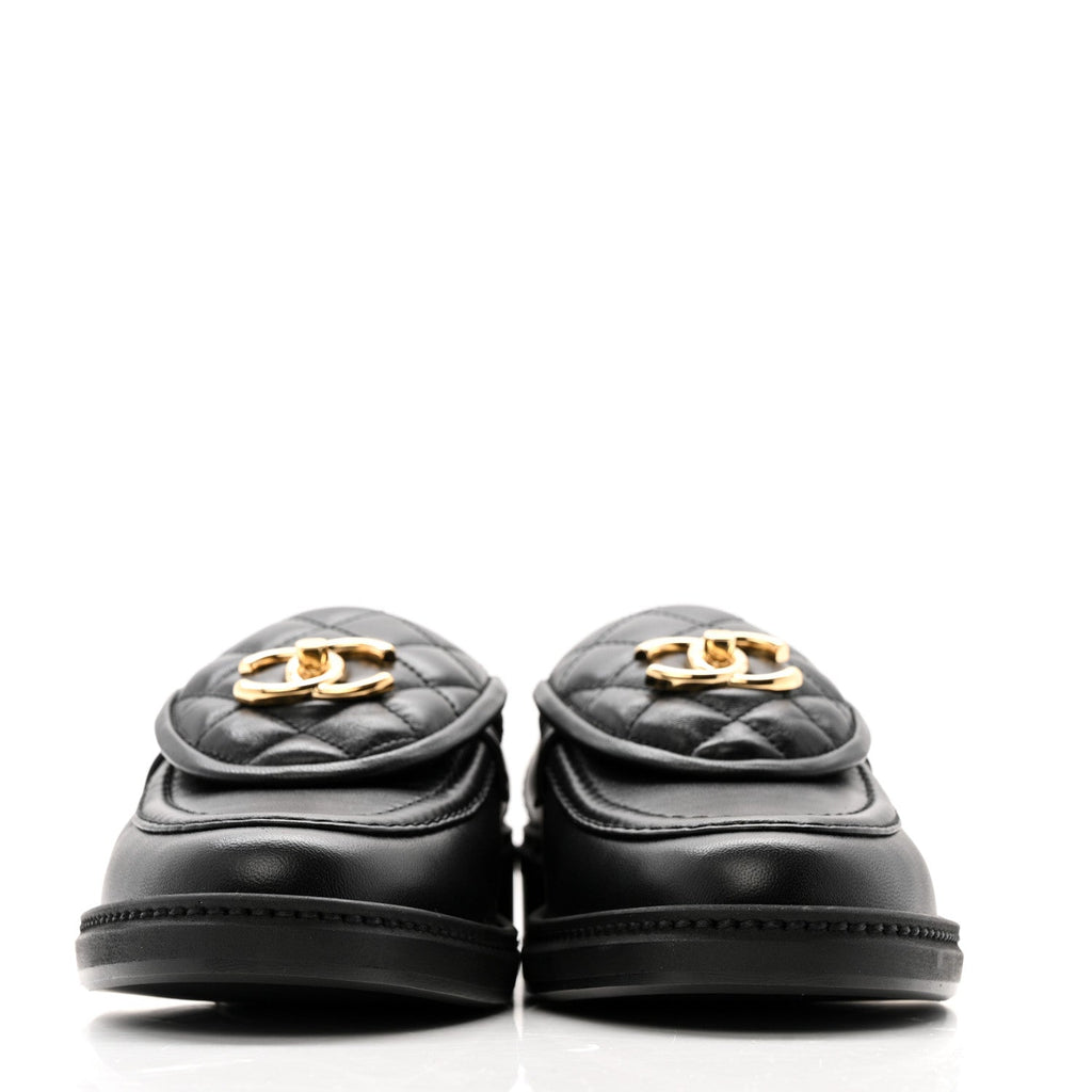Lambskin Quilted CC Turnlock Loafers 38 Black
