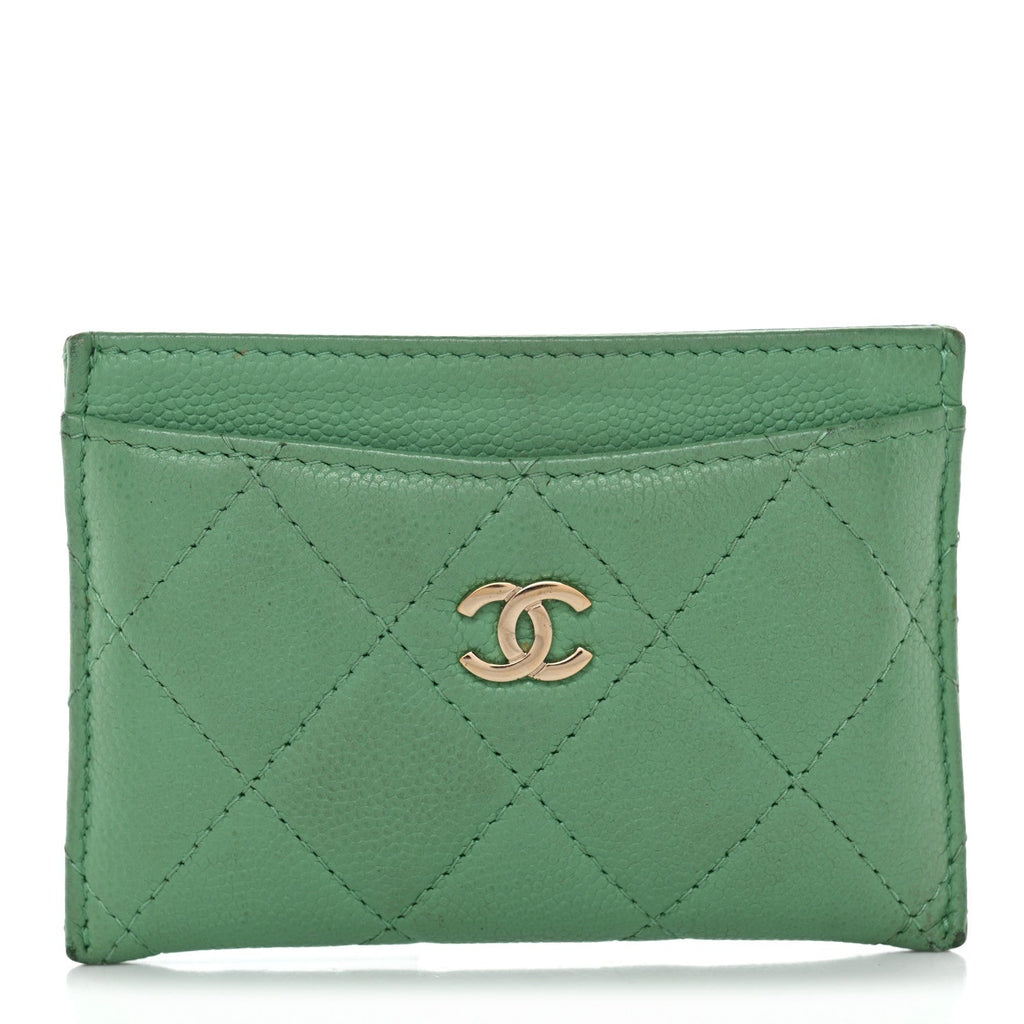 Caviar Quilted Card Holder Green