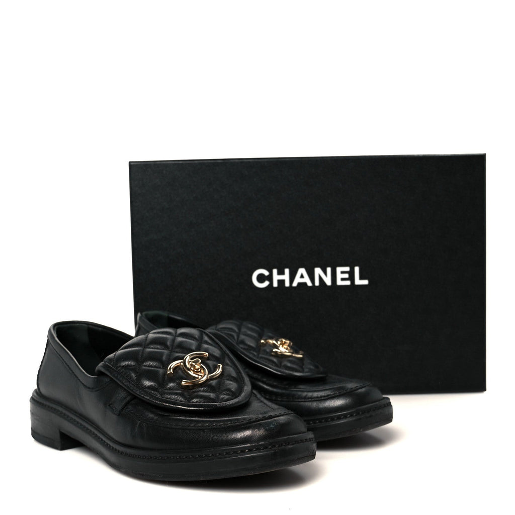 Lambskin Quilted CC Turnlock Loafers 37 Black