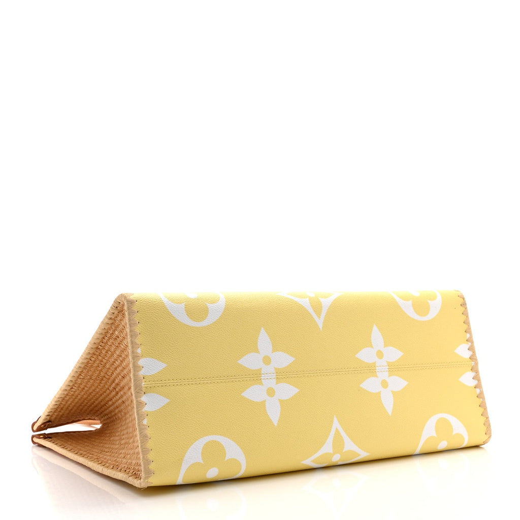 Louis Vuitton Monogram Giant By The Pool Okinawa Onthego GM Light Pink