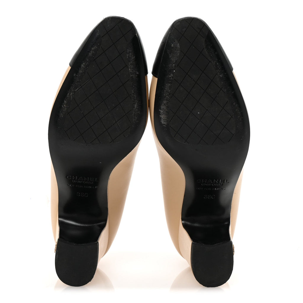 Lambskin Cap Toe CC Uniform Pumps 38 Beige Black