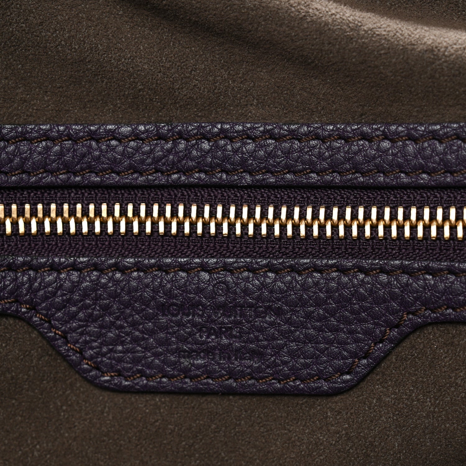 Louis Vuitton Mahina L Oursin
