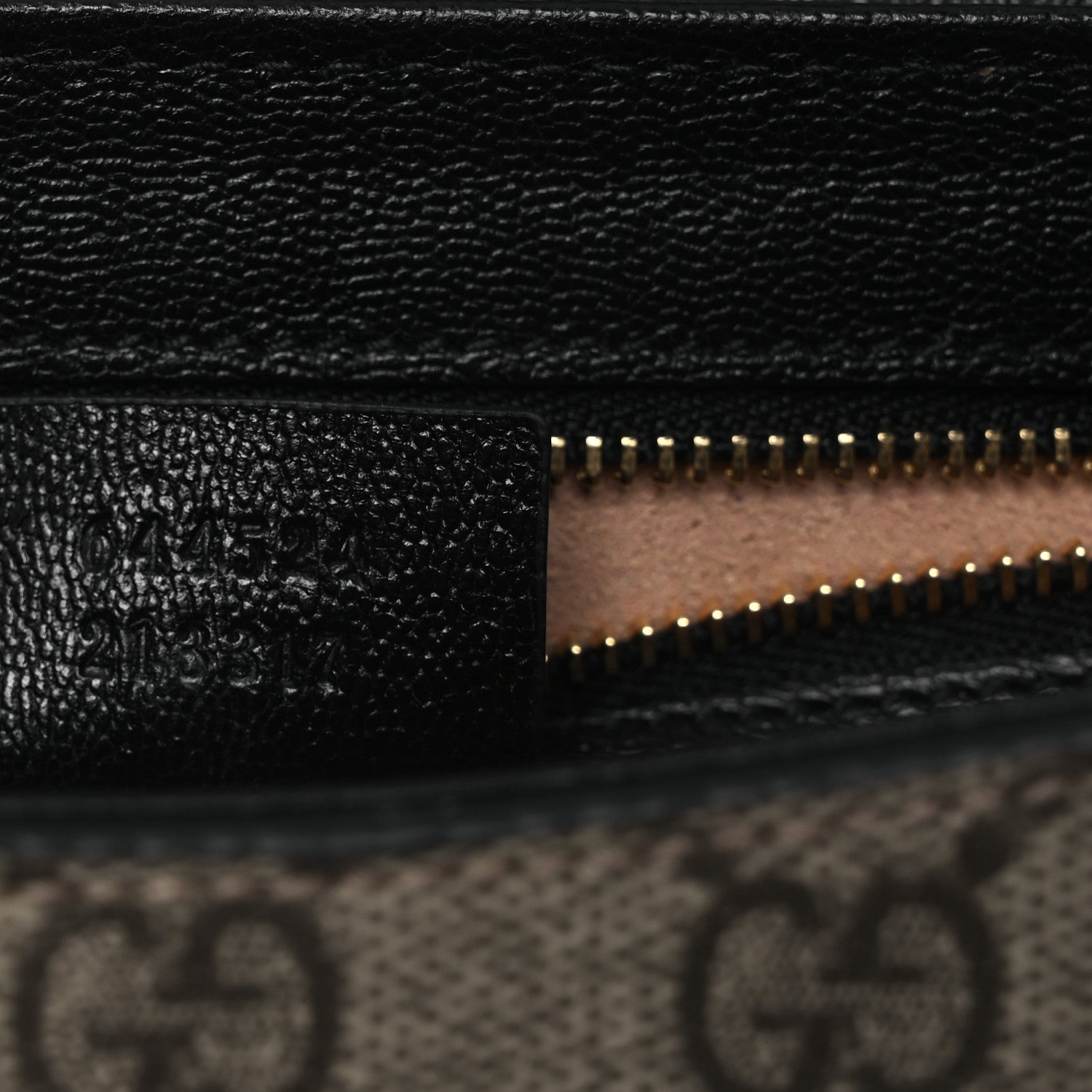 Gucci GG Supreme Monogram Calfskin Small Padlock Messenger Shoulder Bag Beige Black Cuir