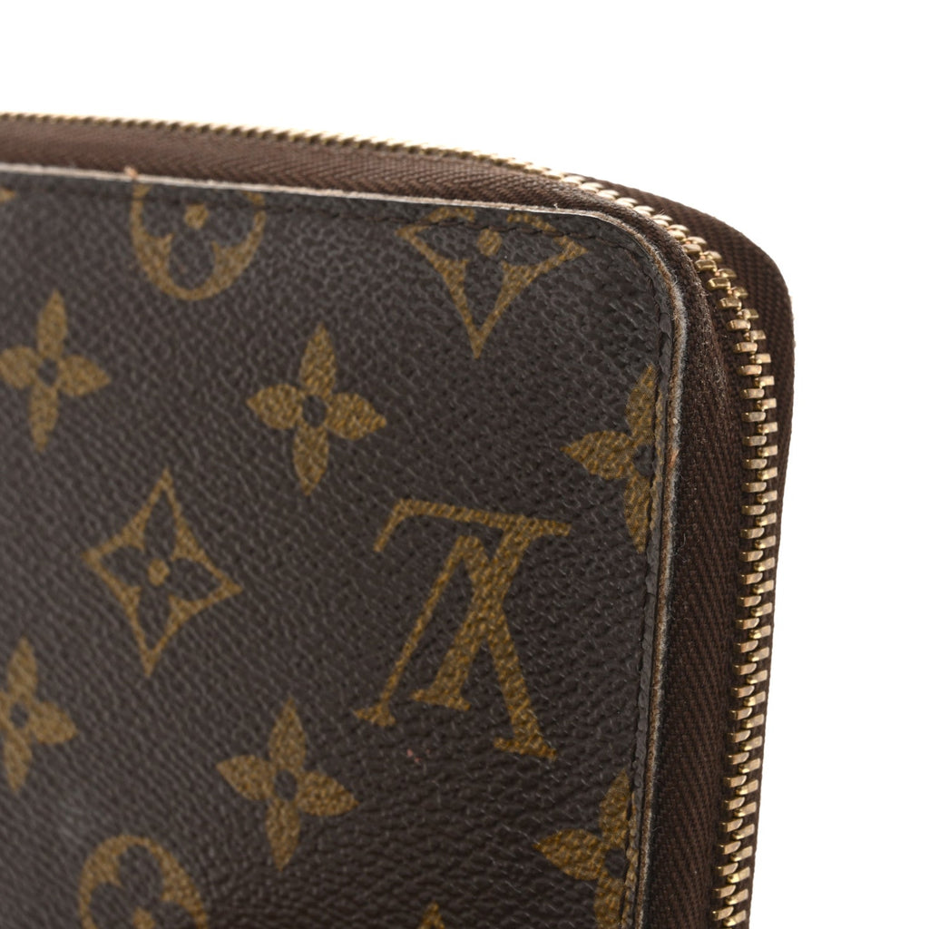 Louis Vuitton Monogram Zippy Organizer Wallet