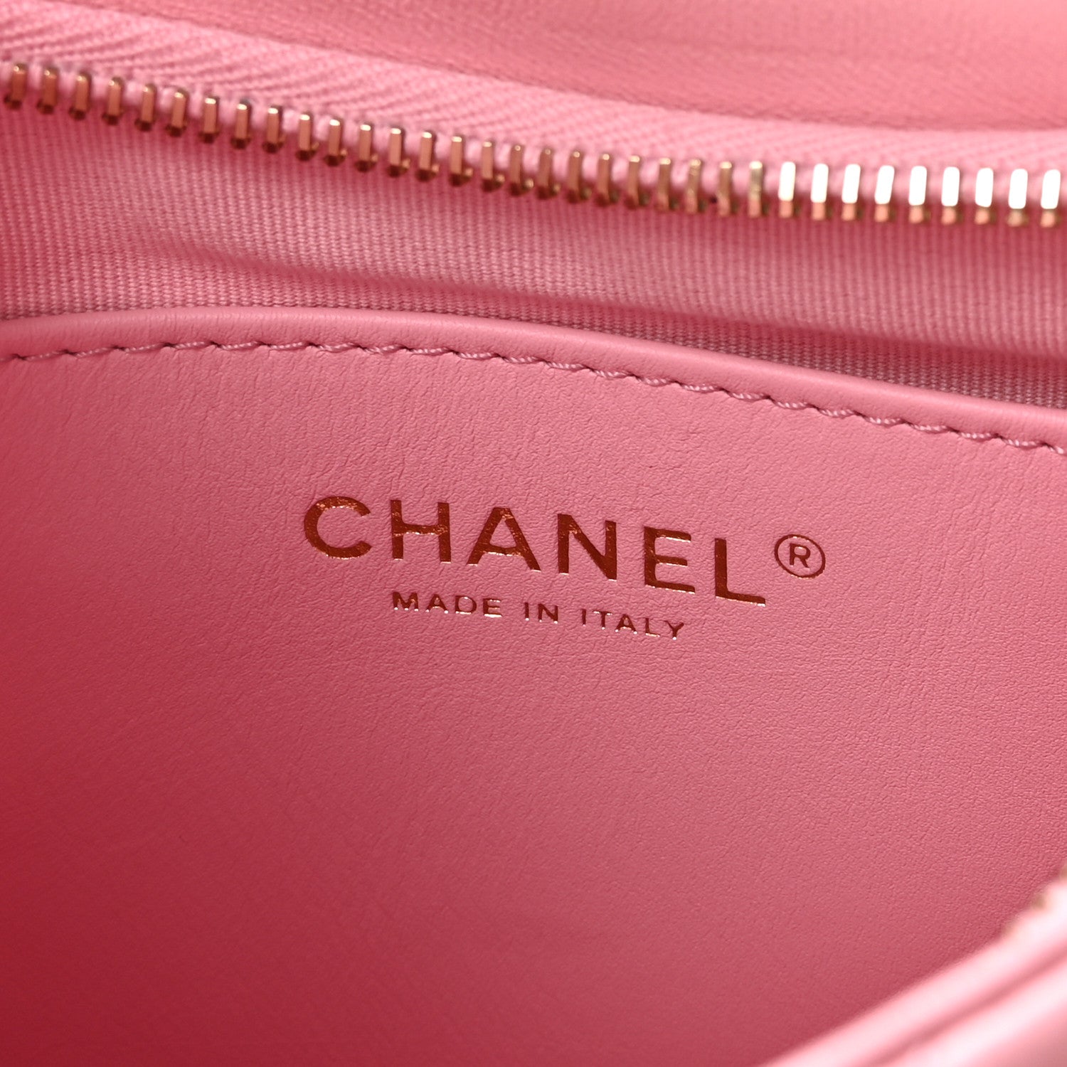 Chanel Lambskin Quilted CC Links Hobo Light Pink