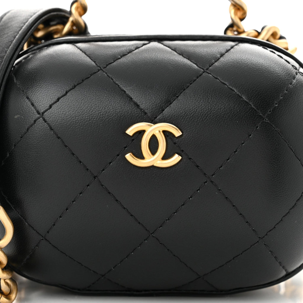 Chanel Lambskin Quilted CC Bubble Vanity Case With Chain Black