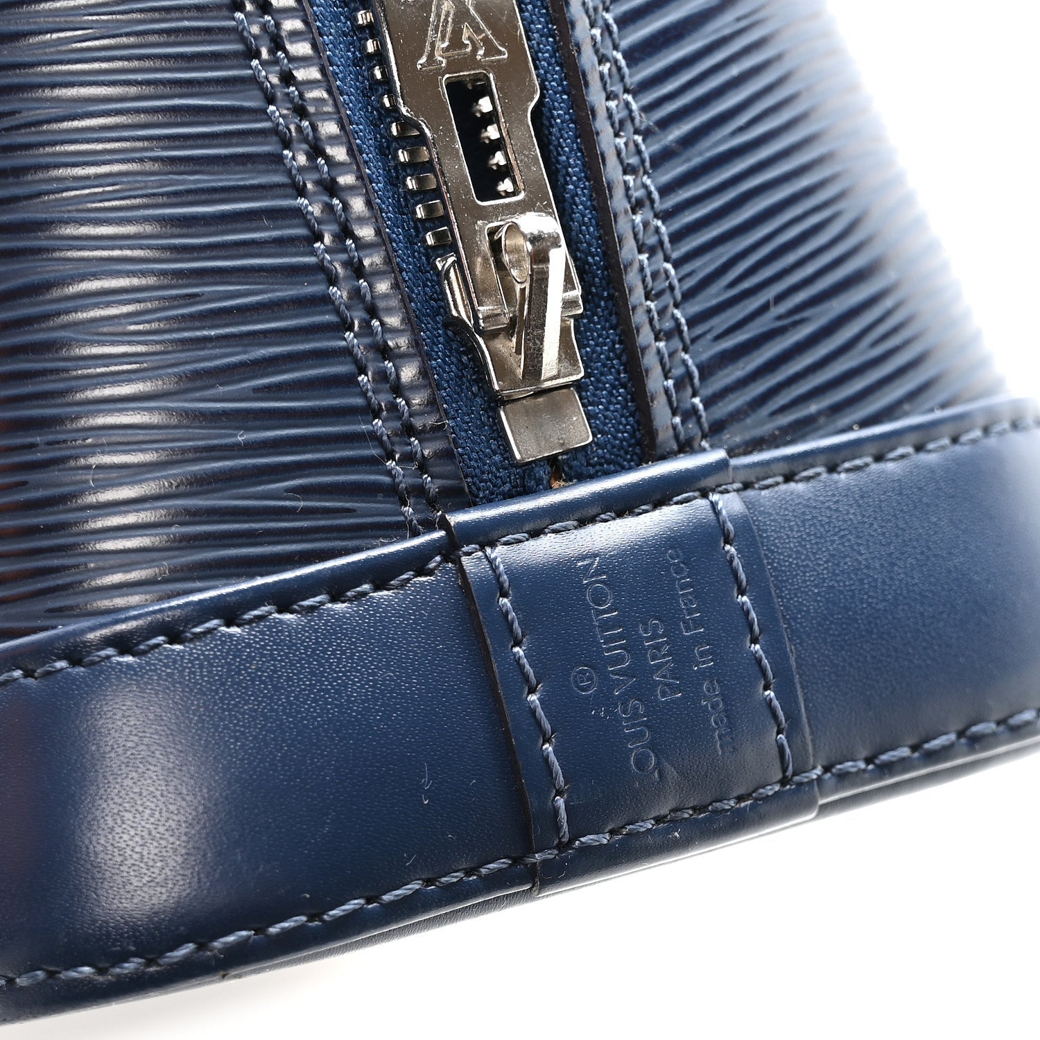 Louis Vuitton Epi Alma BB Indigo