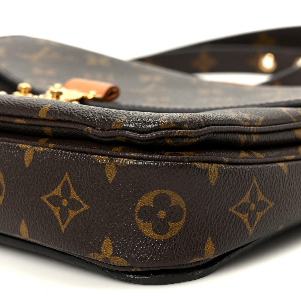 Louis Vuitton Monogram Pochette Metis