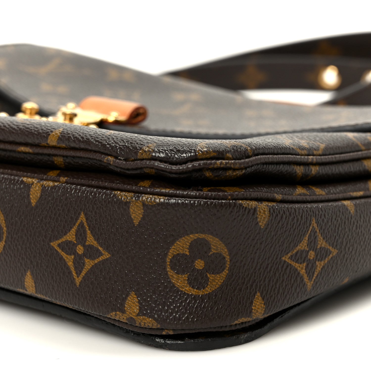 Louis Vuitton Monogram Pochette Metis