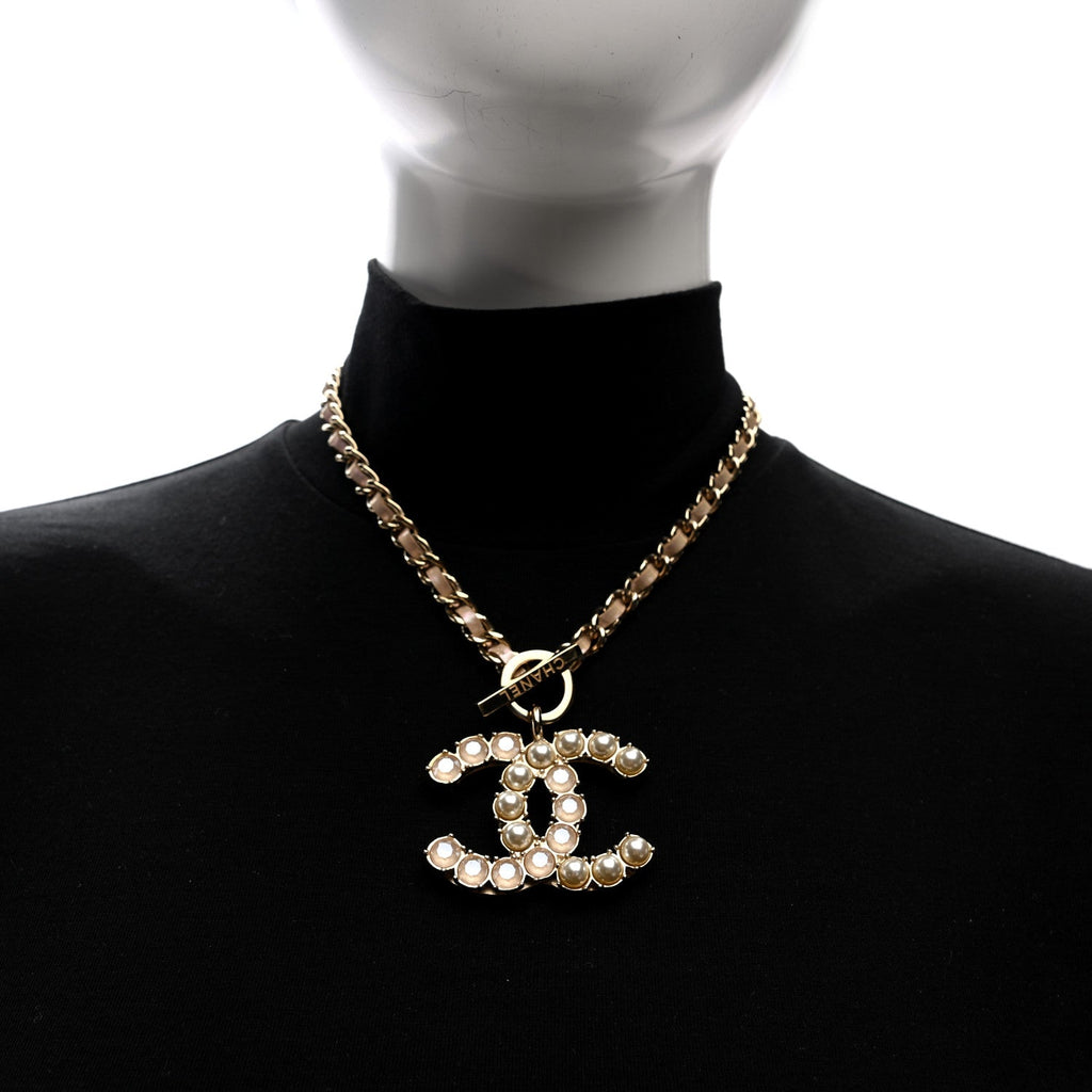 Pearl Crystal Lambskin Chain CC Dazzling Domino Necklace White Gold Pink