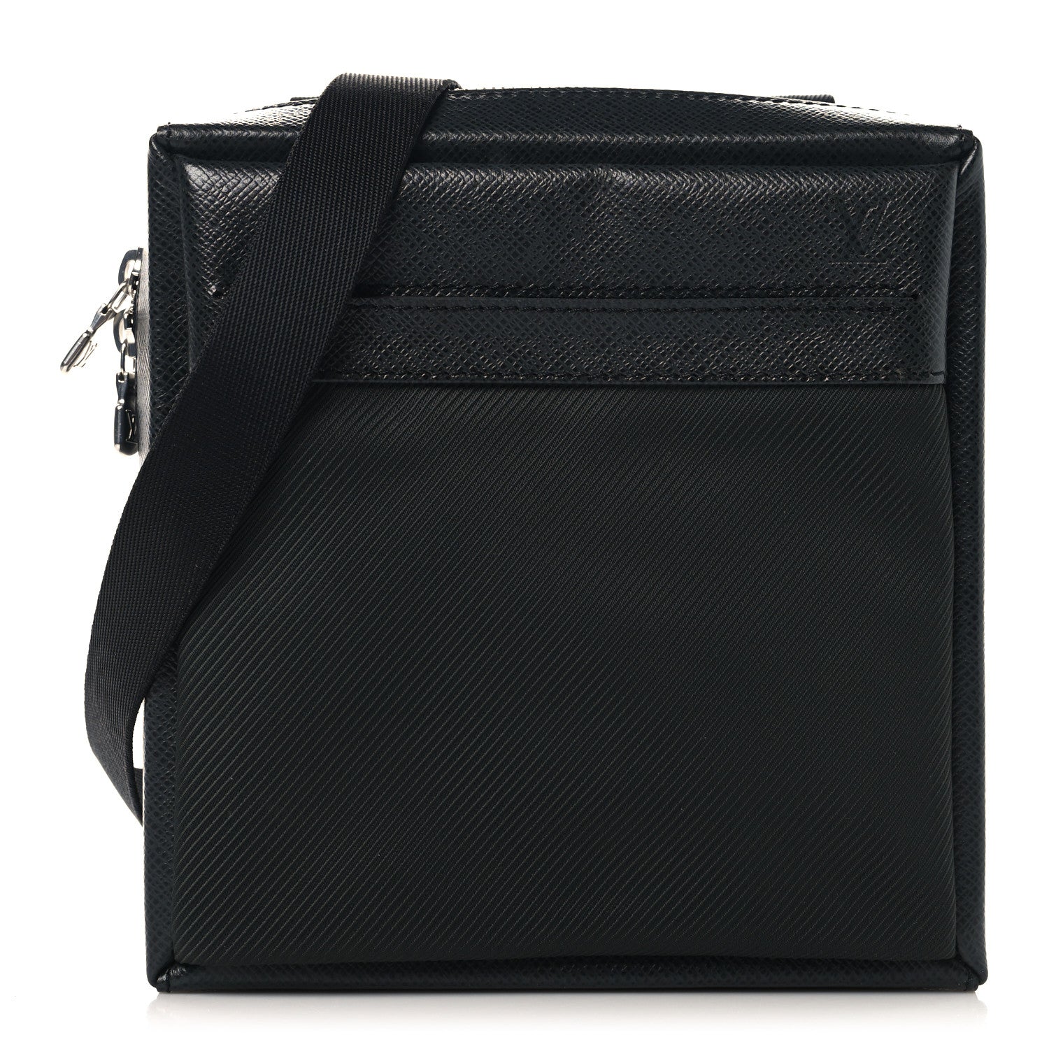 Louis Vuitton Taiga Sayan Slate