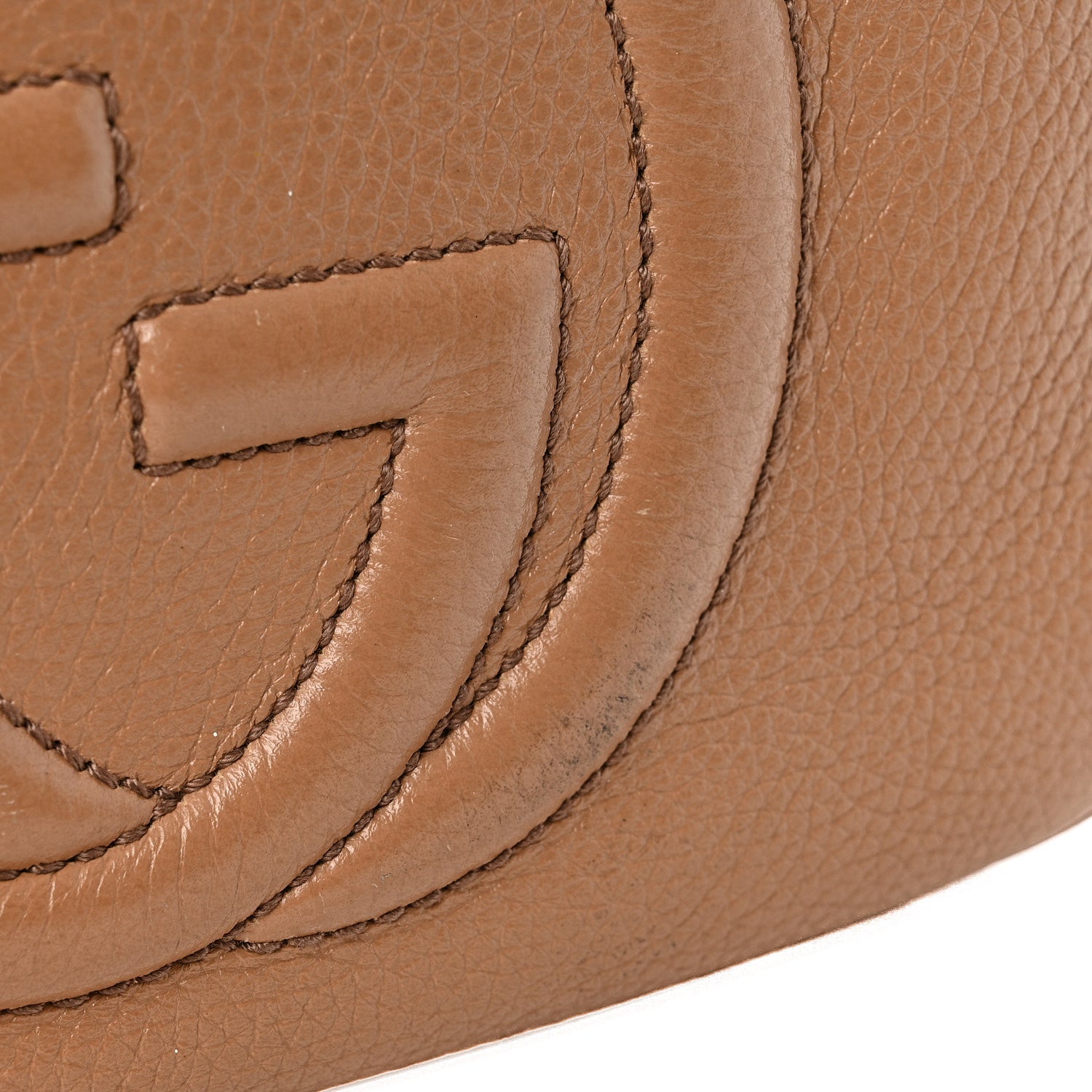 Gucci Pebbled Calfskin Small Soho Disco Bag Camelia