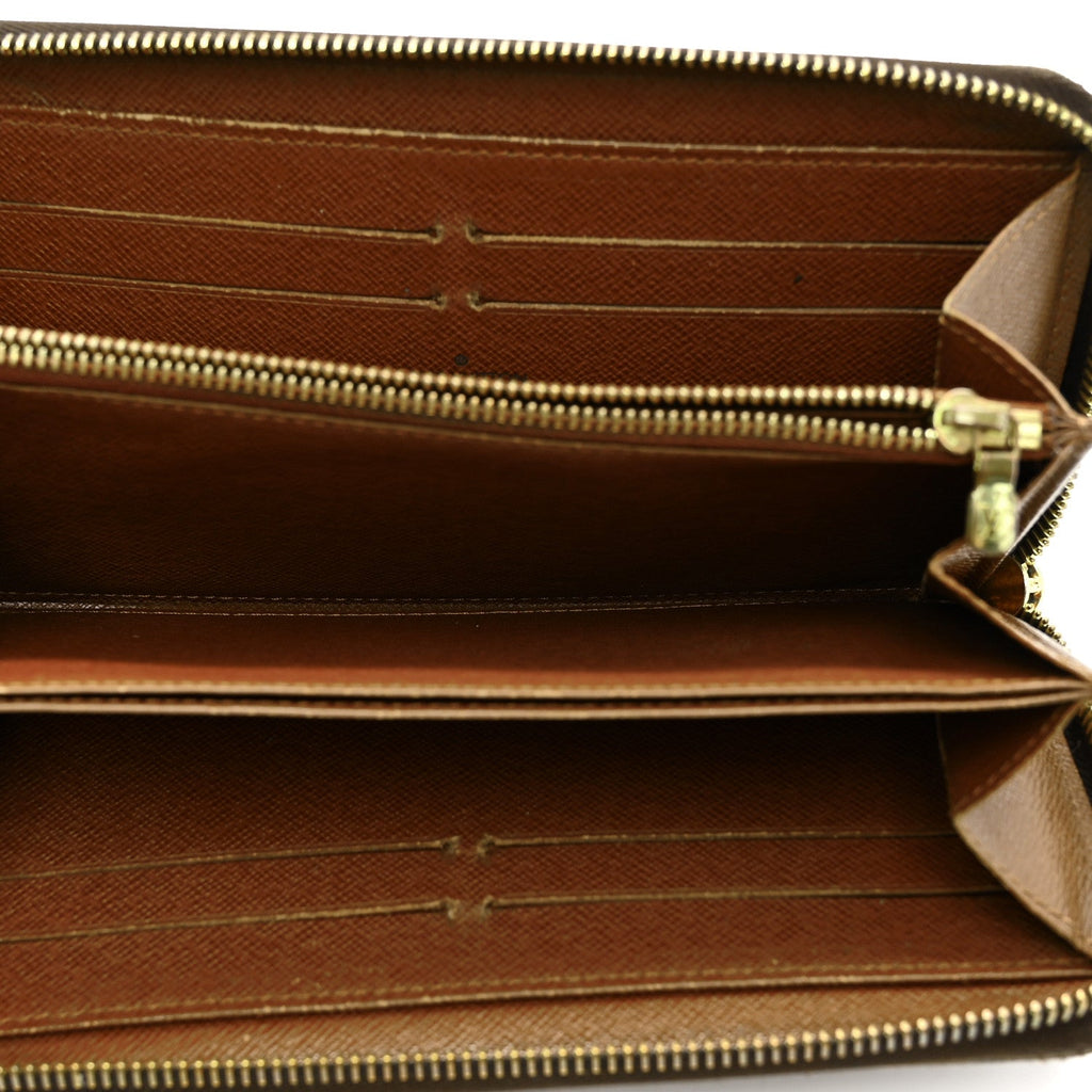Louis Vuitton Monogram Zippy Wallet