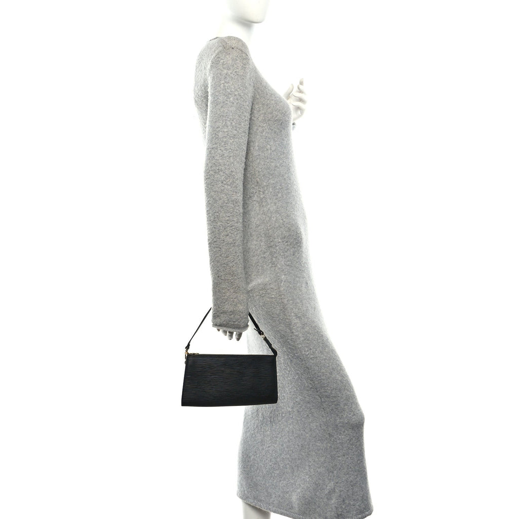 Louis Vuitton Epi Pochette Accessories 24 Black