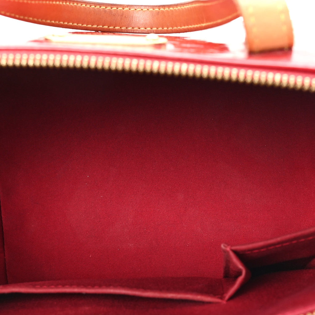 Louis Vuitton Vernis Bellevue GM Pomme D'Amour