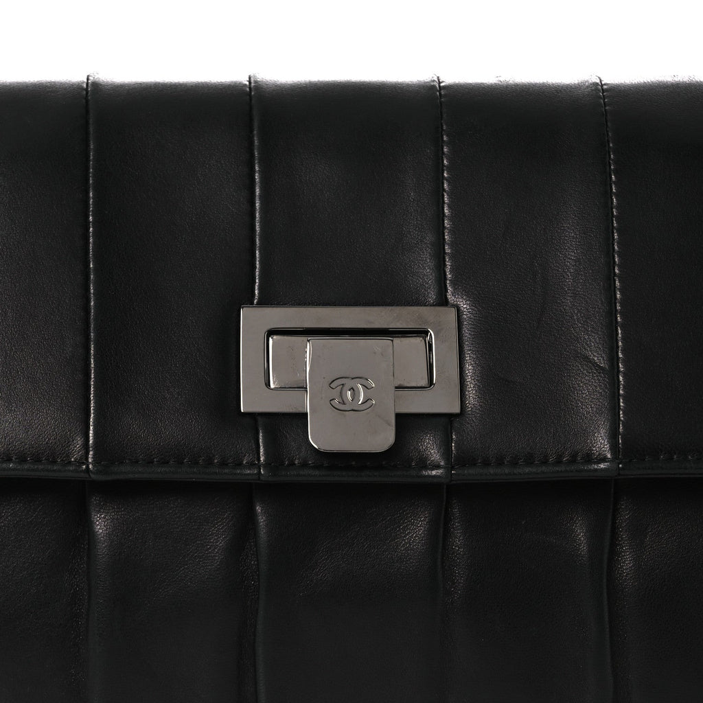 Chanel Lambskin Vertical Quilted Clutch Black