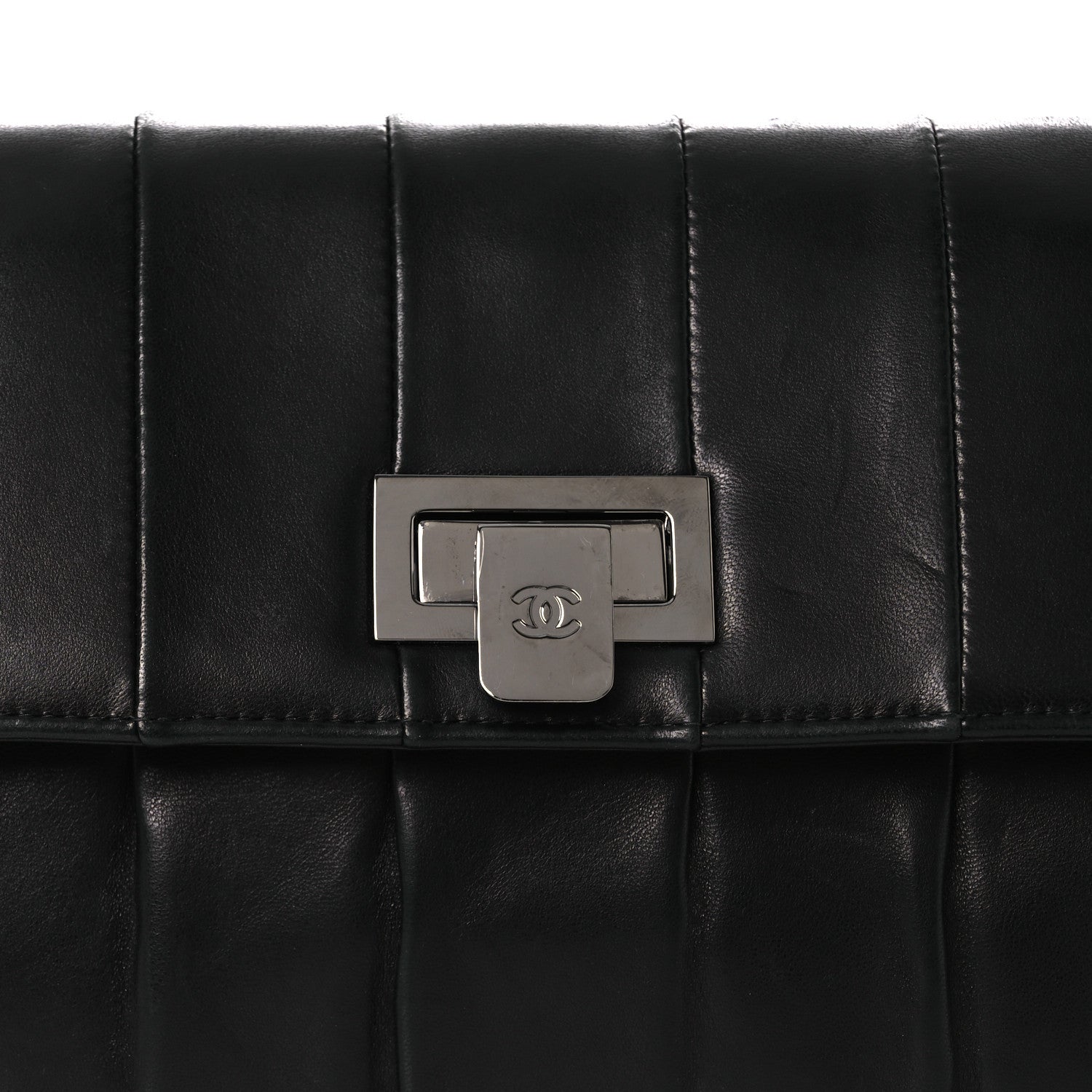 Chanel Lambskin Vertical Quilted Clutch Black