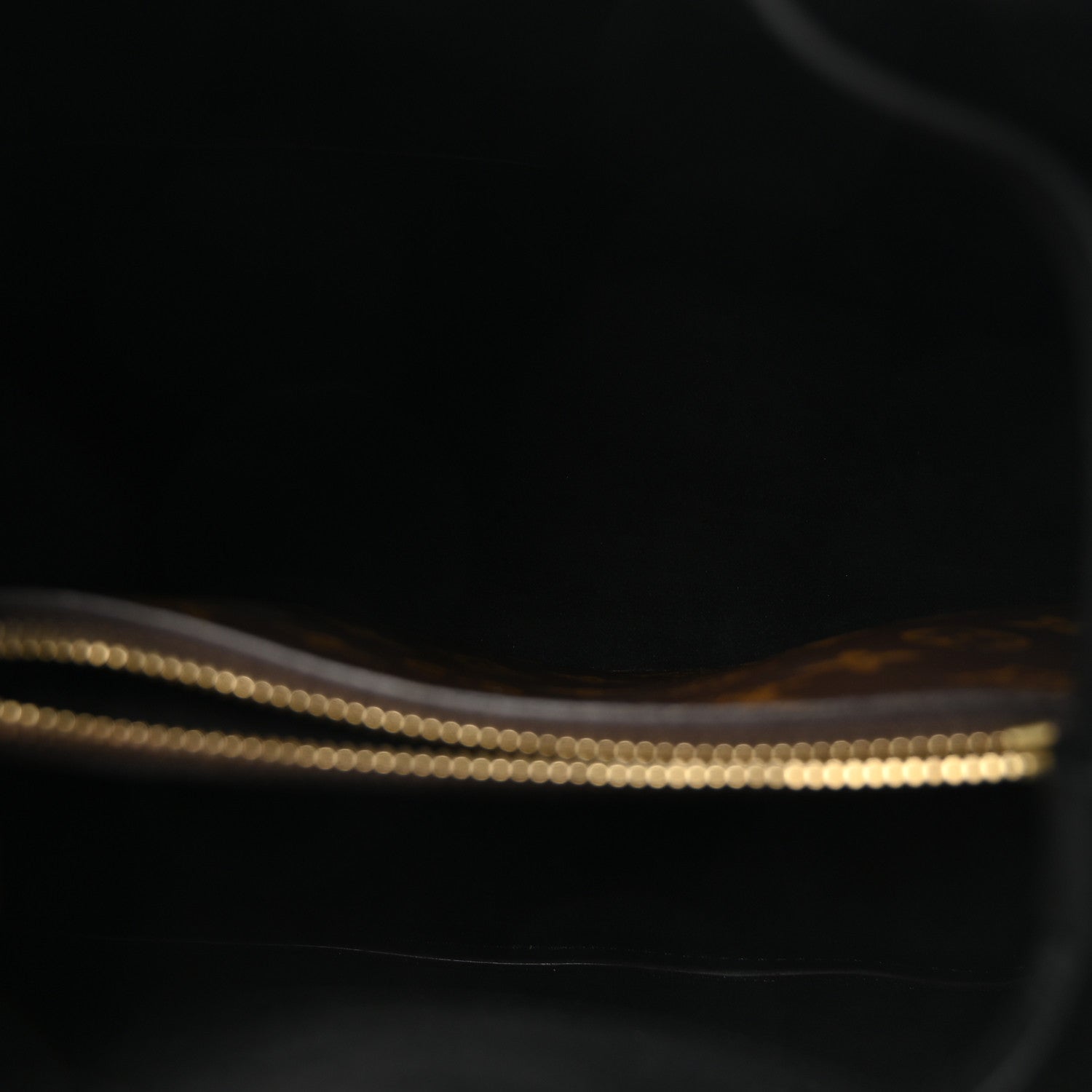 Louis Vuitton Monogram Neonoe MM Black