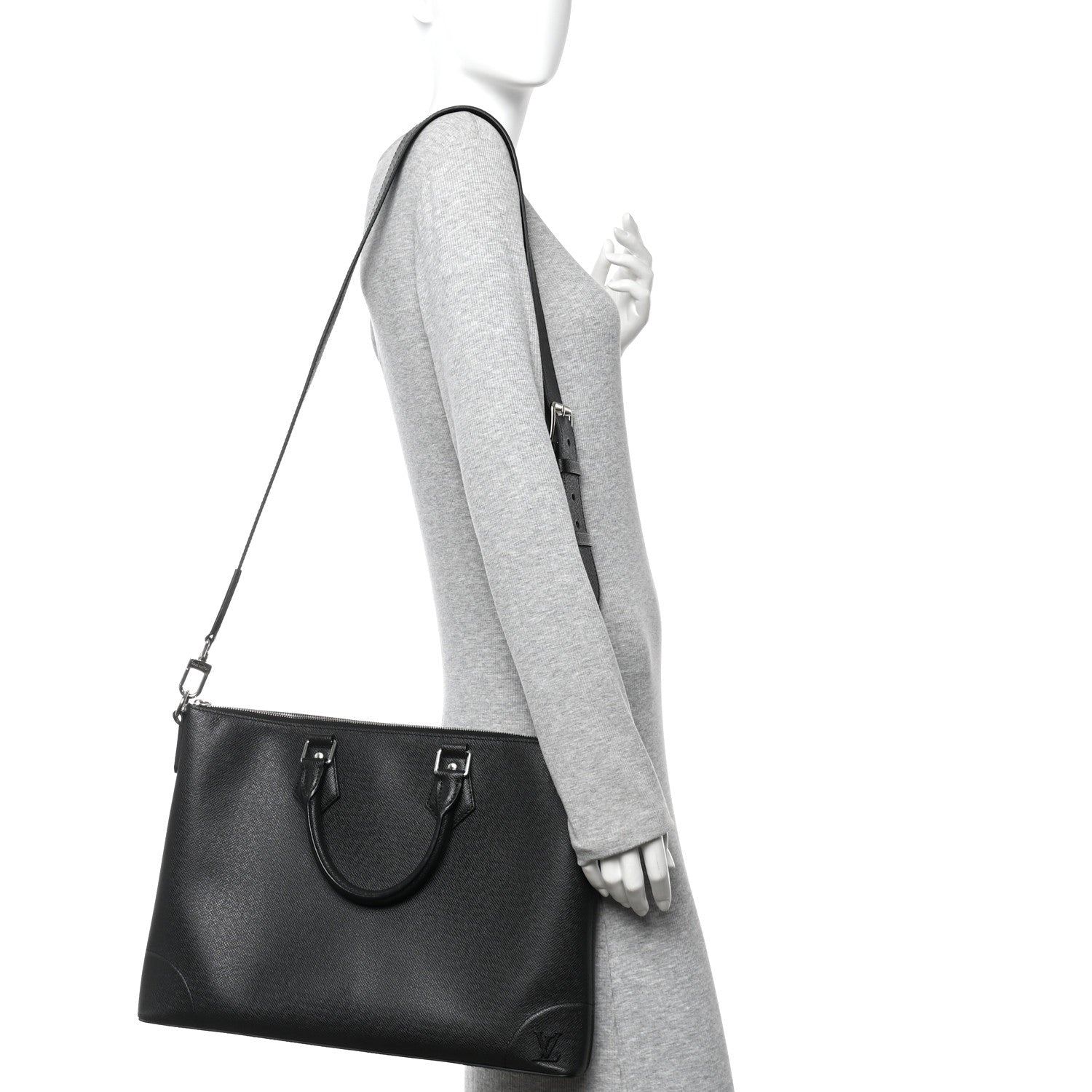 Louis Vuitton Taiga Slim Briefcase Black