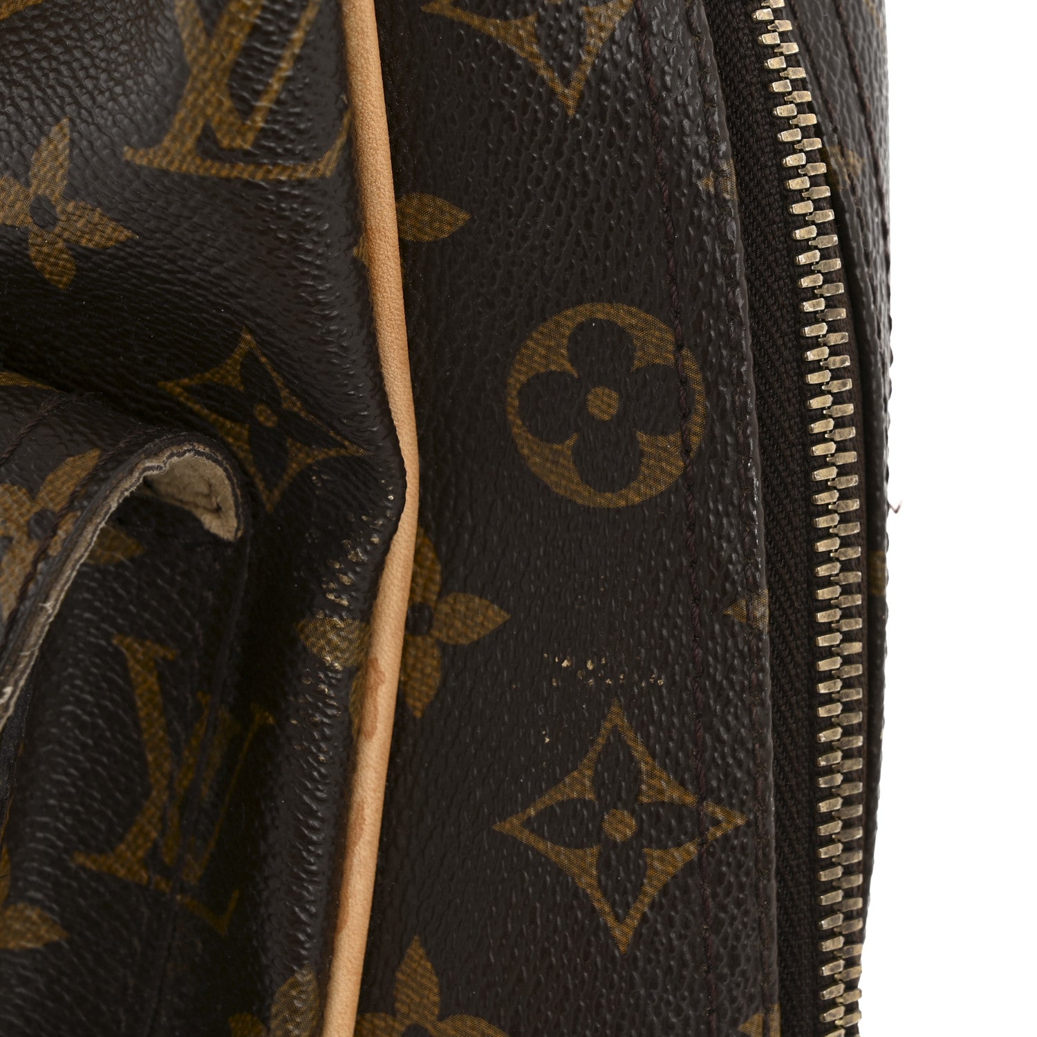 Louis Vuitton Monogram Manhattan GM