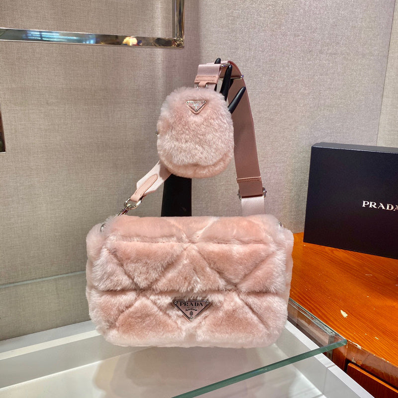 Prada Bags - 2547