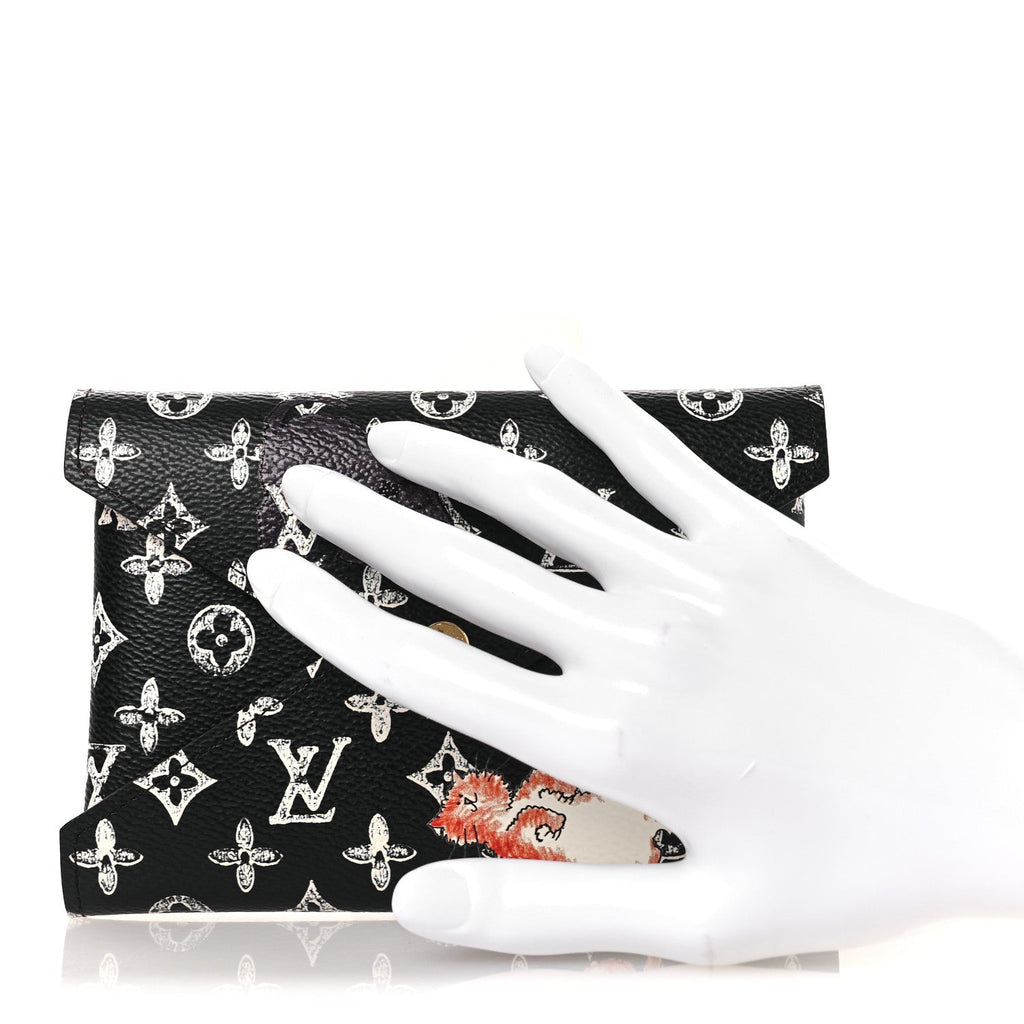 Louis Vuitton Catogram Medium Kirigami Pochette Black