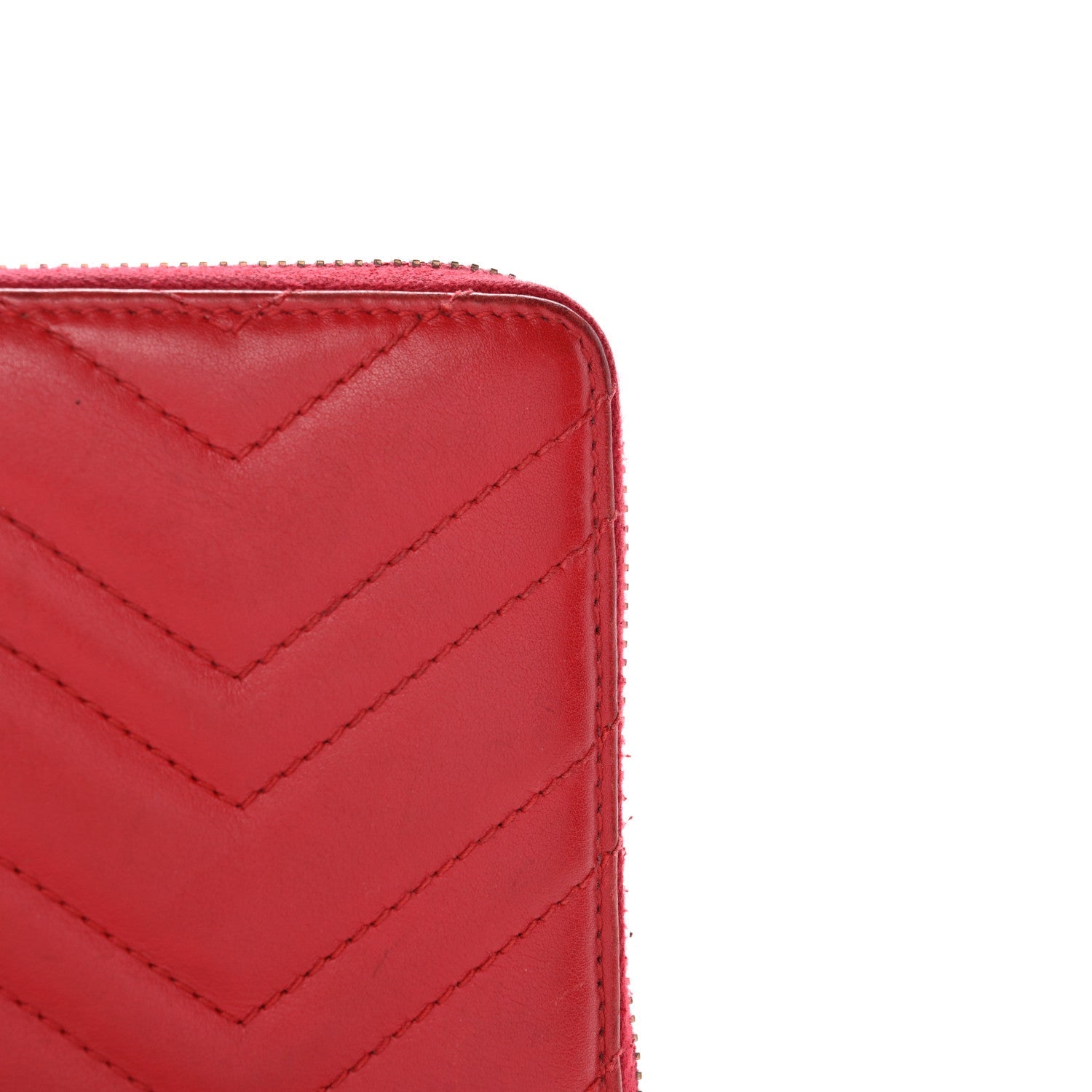 Gucci Calfskin Matelasse GG Marmont Zip Around Wallet Hibiscus Red
