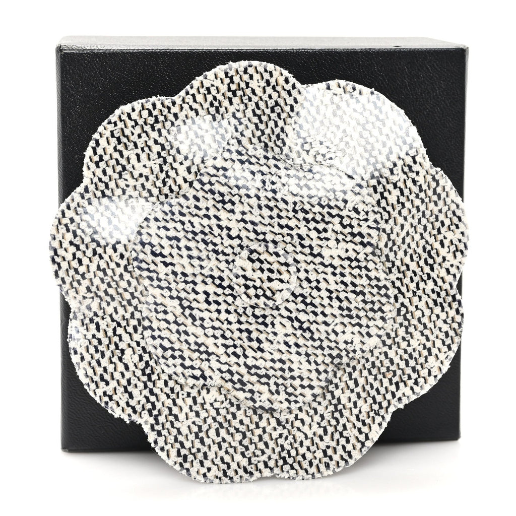 Patent Tweed Print Camellia Pin Brooch Grey