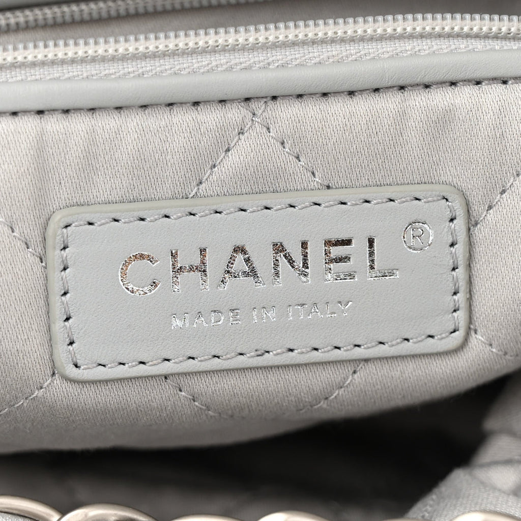 Chanel Metallic Calfskin Quilted Chanel 22 Silver