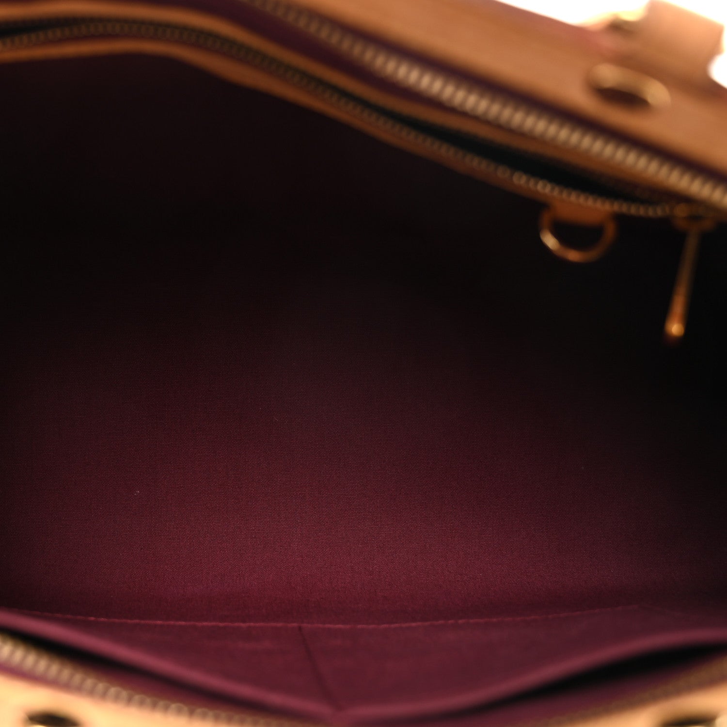 Louis Vuitton Vernis Brea MM Rouge Fauviste