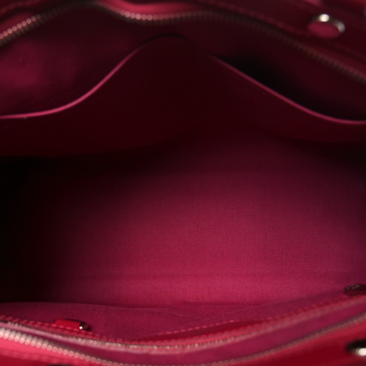 Louis Vuitton Epi Brea MM Rubis