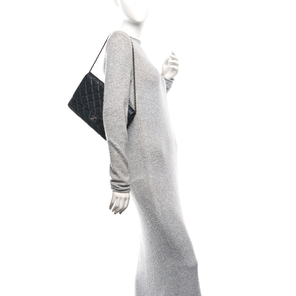 Chanel Lambskin Quilted Clutch With Chain Flap Black