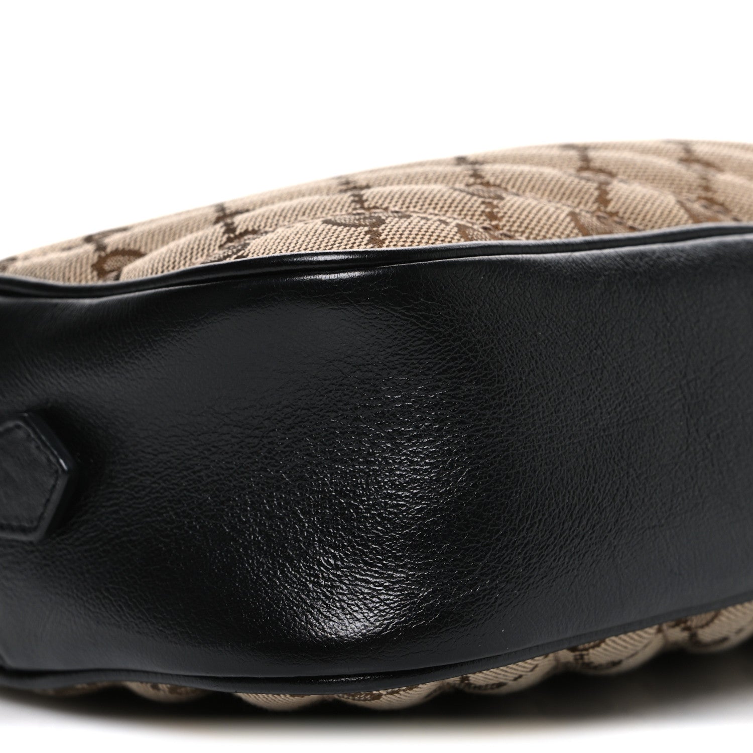 Gucci Monogram Matelasse Diagonal Small GG Marmont Chain Shoulder Bag Beige Black
